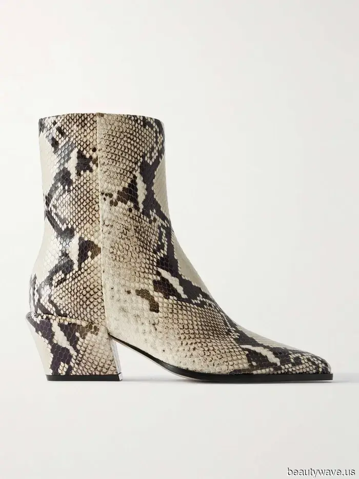Apologies, Black Boots—This Is the Footwear Trend That It Girls Continue to Embrace Instead