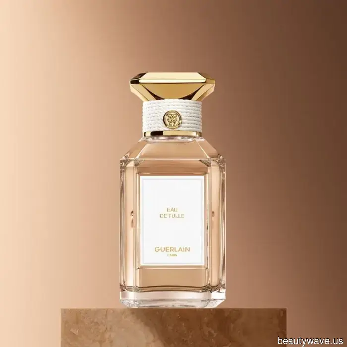 I surveyed 37 real brides and perfumers—here are the 9 top wedding-day fragrances, without a doubt.