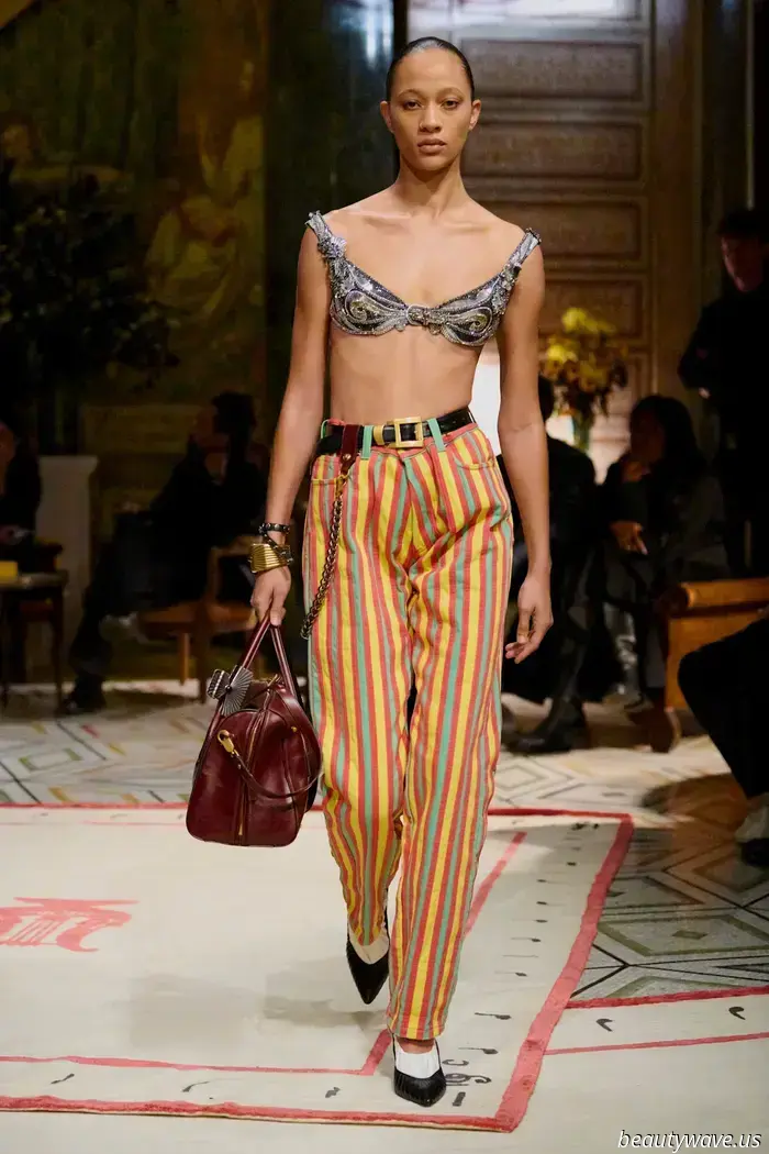 Dario Vitale Infuses Sex Appeal and Miami Beach Luxury into His Debut for Versace
