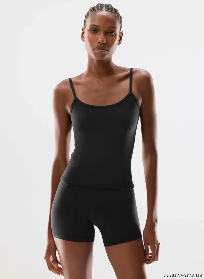 Aritzia is my go-to for essential wardrobe pieces—here’s everything I have in my cart from their Black Friday sale.