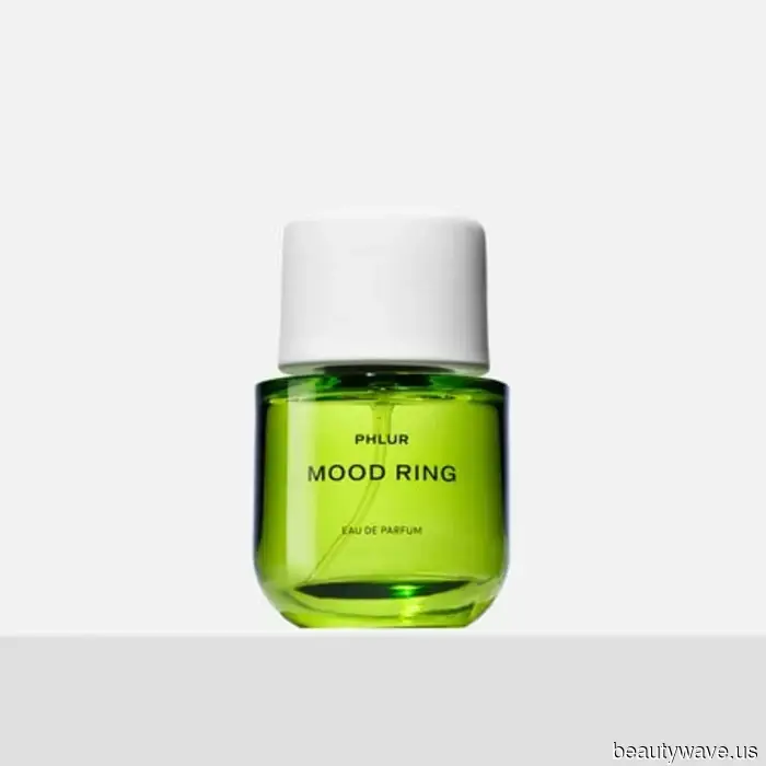 Last month, seven strangers complimented me at airports—here are 30 style and beauty products I credit for it.