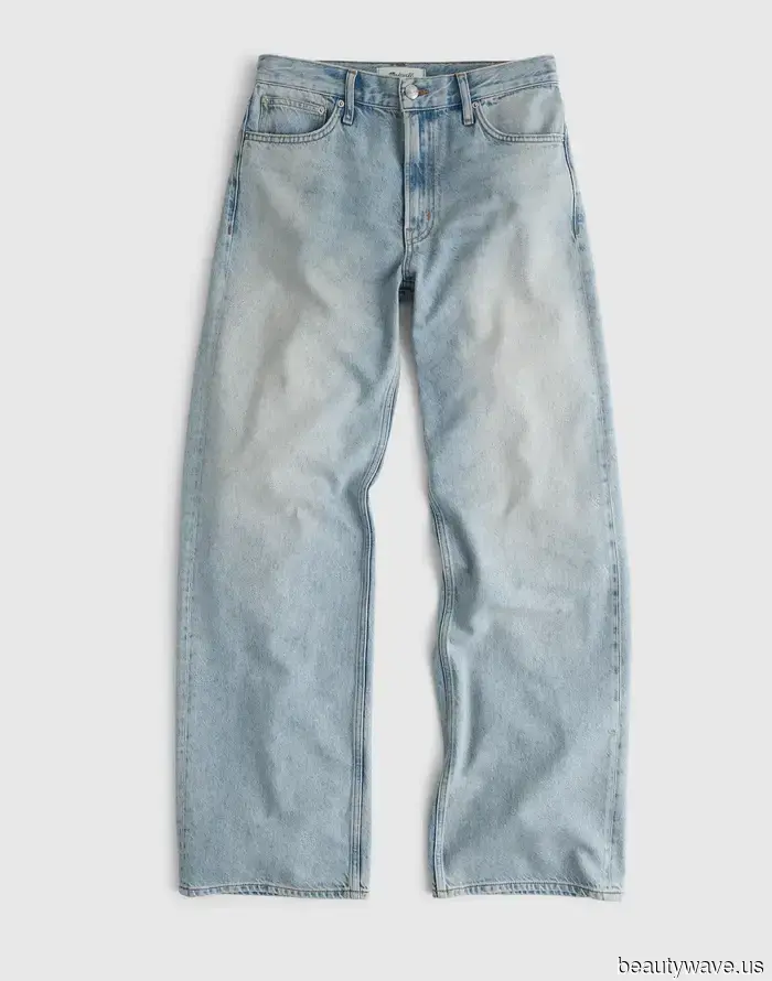 Not Skinny, Not Bootcut—The Three Types of Jeans Stylish Individuals Are Pairing With Ballet Flats Now Through 2027.