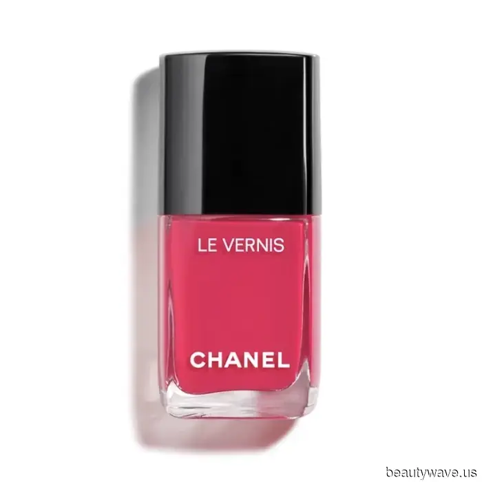 Ich liebe auffällige Sommer-Maniküren&mdash;Diese 8 Chanel-Nagellackfarben schreien "Chic!"
