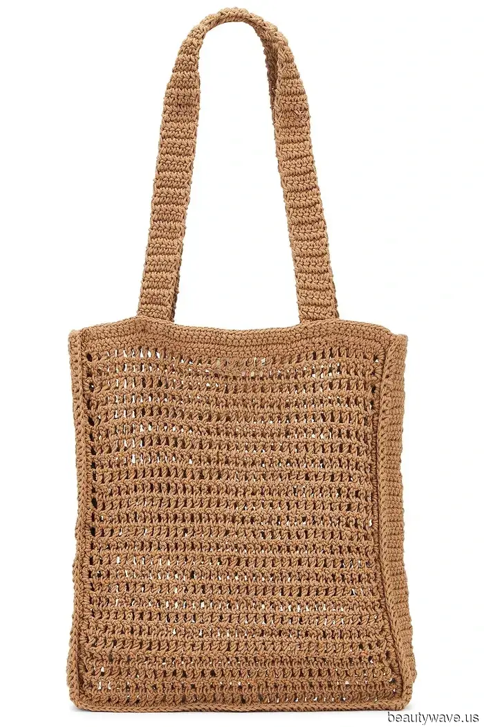 Estoy deseando unas vacaciones en la playa&mdash;39 artículos de Revolve que empacaría