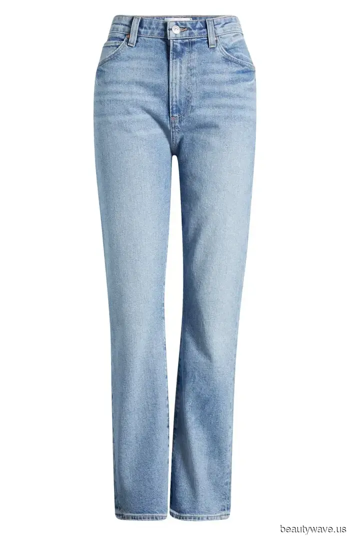 Indeed, ballet flats pair well with skirts, but they look even better in this Parisian-endorsed combination.