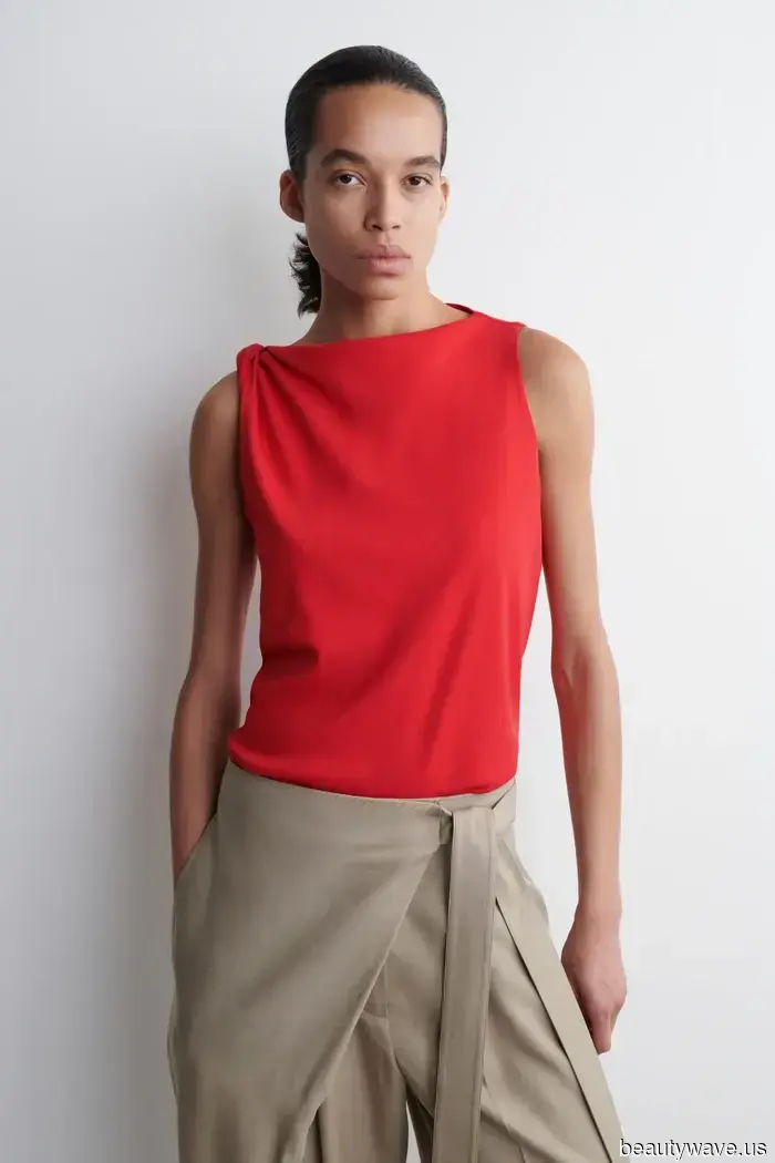 I've Analyzed It—Here Are the 5 Color Combinations That French Women Choose for an Elegant Look in Spring.