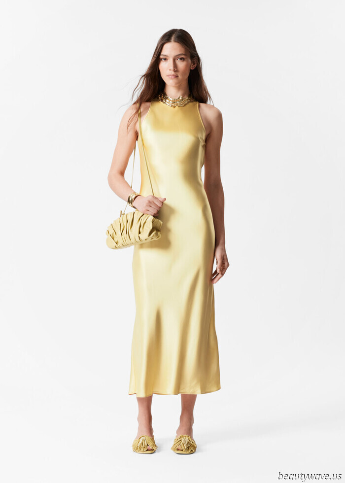 Certainly, black dresses are classic, but those with excellent taste are opting for elegant styles in these lovely colors this...