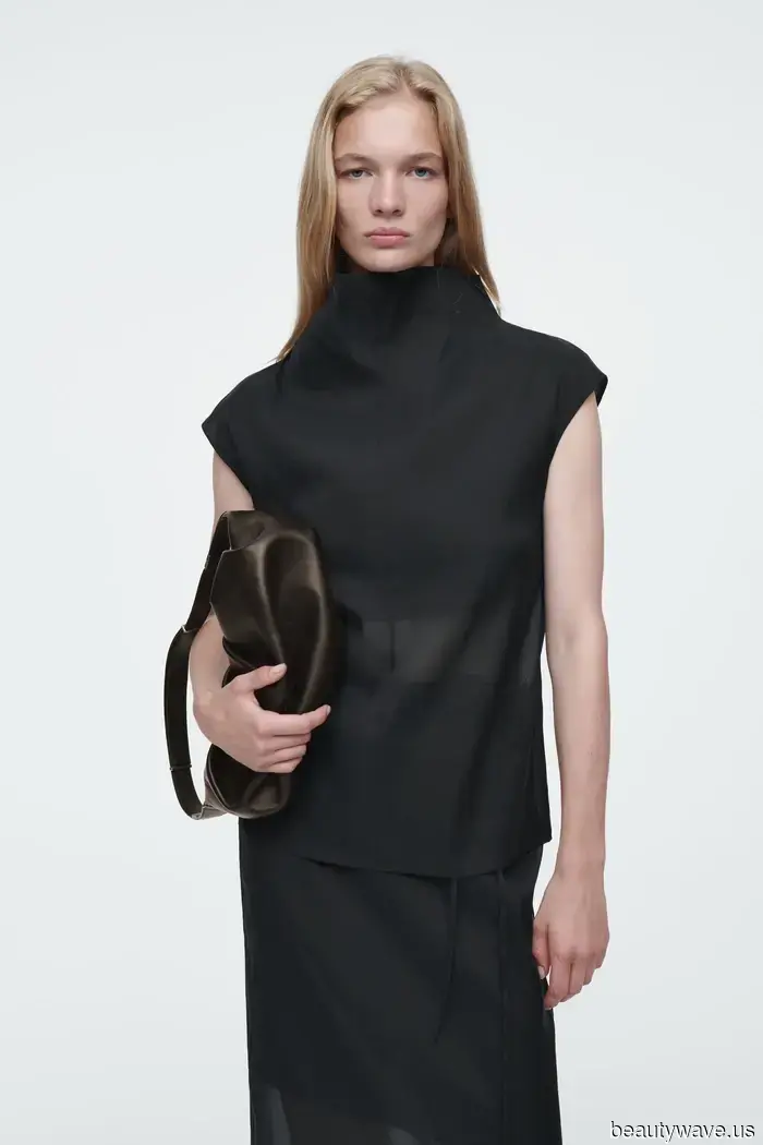 The "Barely-There" Look Has Returned—5 Tips to Perfect This Controversial Trend Beloved by Fashion Insiders for…