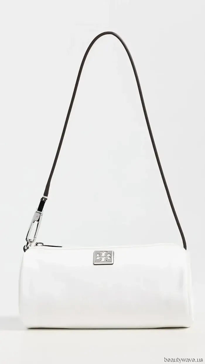 As a discerning shopper, I can confidently say that these 30 Cyber Monday selections from Shopbop have earned my endorsement.