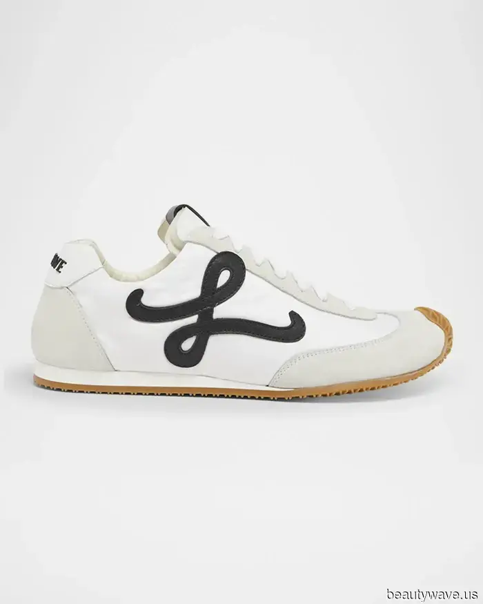 Skip the jeans and leggings—those with style are pairing sneakers with these trousers instead.