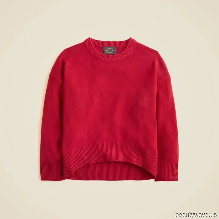 J.Crew has just unveiled its Holiday Campaign—explore curated gift guides for everyone on your shopping list.