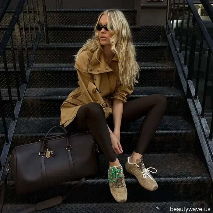 It's a fact: These 5 stylish leggings trends are causing me to set my jeans aside this autumn.