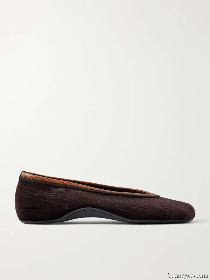 The new Fall 2026 footwear is arriving, and I'm completely confident that these 33 styles will be sold out.