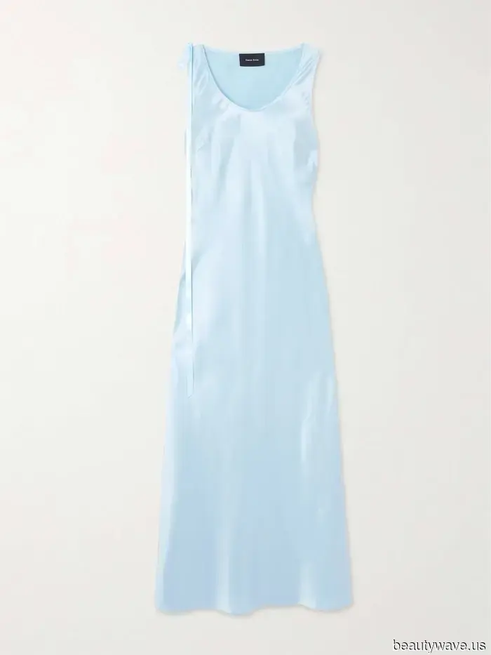 I just browsed through hundreds of items on Net-a-Porter—here are 25 that caught my eye.