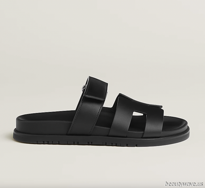 Simple or Not, Here Are the Black Sandal Styles I’ll Be Wearing Frequently This Season