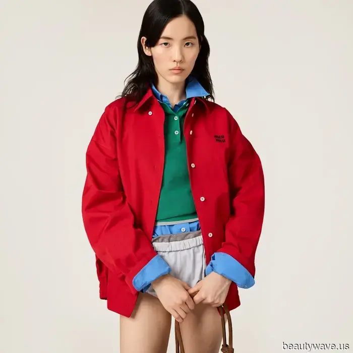 No, non un trench beige&mdash;le donne chic indossano questa giacca primaverile in questo colore esatto