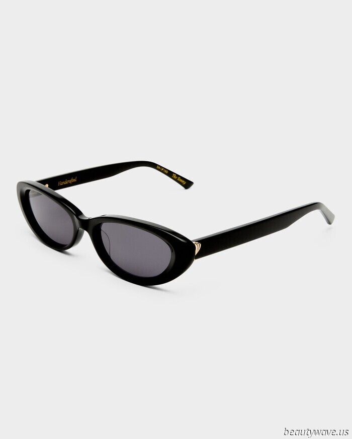 Whitney Port is the epitome of chic, and her new collaboration on sunglasses perfectly embodies that style—chic.