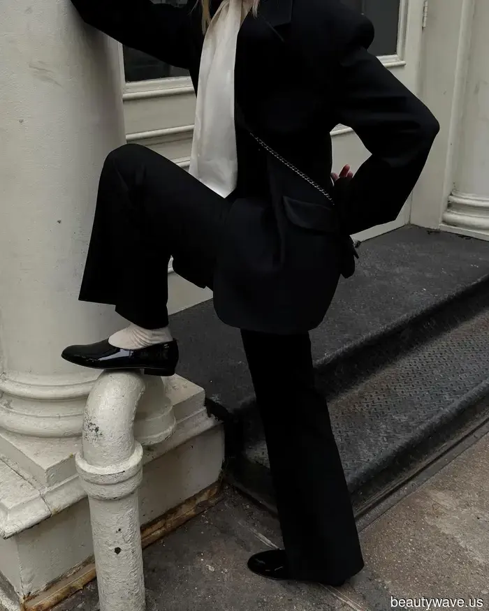 I'm not suggesting that we've completely moved on from these 5 styles, but there are other autumn fashion trends that exude much more elegance.