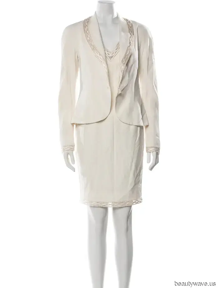 Here are the Leading Vintage Wedding Dress Brands of 2026, as Recommended by Experts.