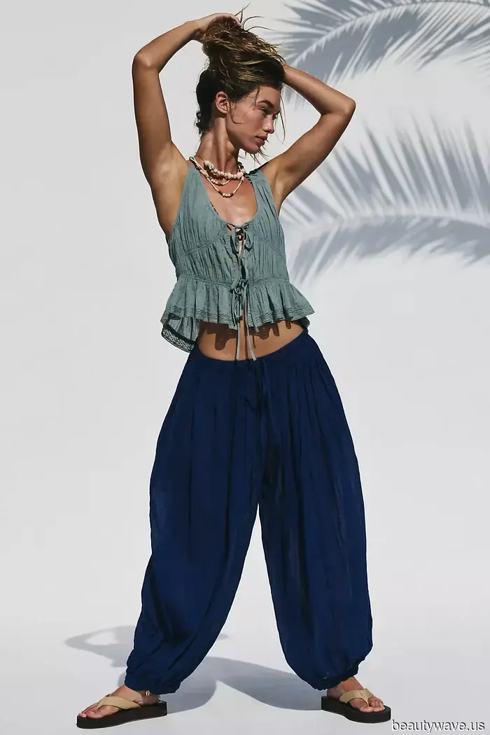 I'm a minimalist tired of jeans—here's the trending alternative I'm choosing to wear instead.