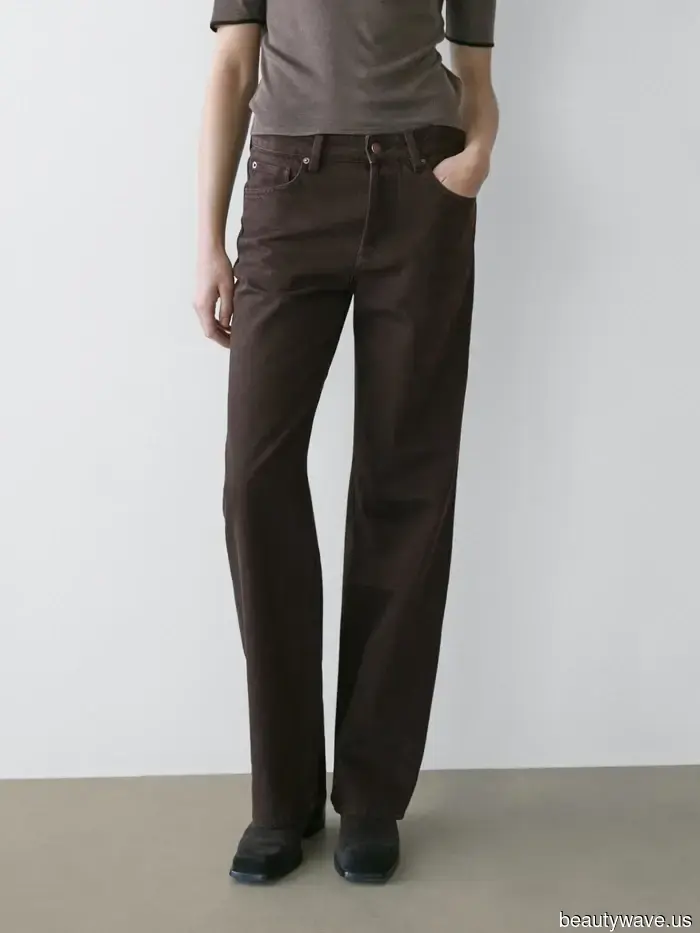 So che sei alla moda se stai sostituendo i tuoi jeans blu con uno di questi colori alternativi questa primavera.