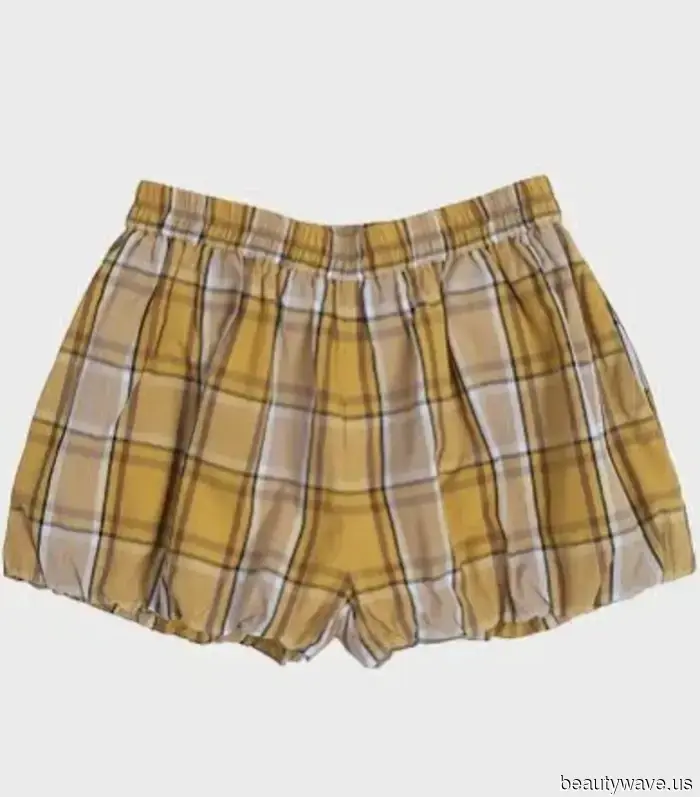Instead of Linen, Trendy Individuals Are Supporting These Cult Favorites to Stay Stylish in Summer 2026.
