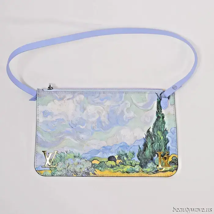 Эмма Чемберлен говорит, что широкие брюки вышли из моды, а в моде — узкие, хорошо скроенные брюки — посмотрите, от чего ещё она расстаётся…