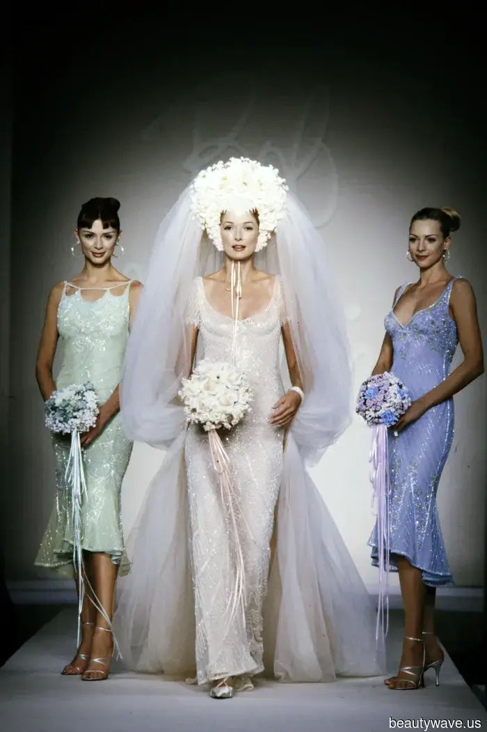 Here are the Leading Vintage Wedding Dress Brands of 2026, as Recommended by Experts.