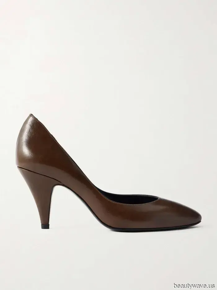 The Most Fashionable Individuals Over 50 Are Moving Away From Stilettos in Favor of This Trendy, Comfortable Shoe Style.