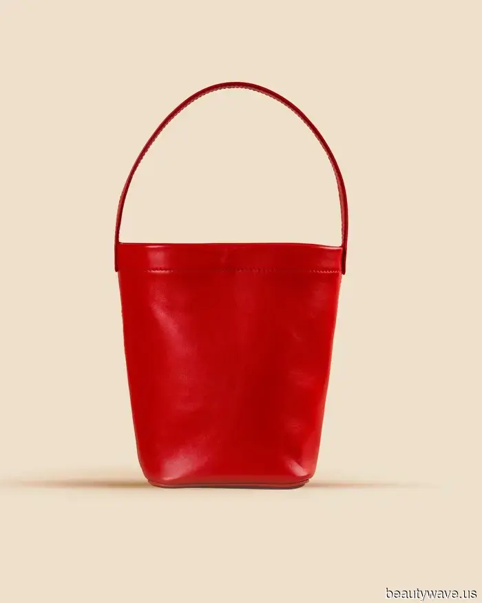 The Runways indicate that this is the color combination for 2026.