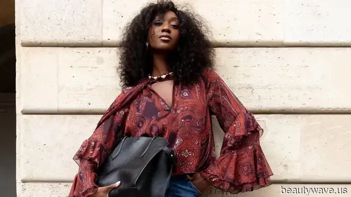 If you team your flared jeans with any of these 6 items, I appreciate your fashion sense.