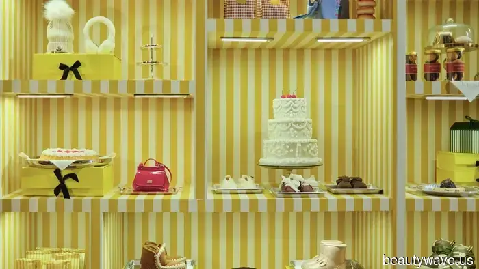 Si los regalos de lujo increíbles están en la lista&mdash;estas ofertas de Mytheresa son lo que necesitas.