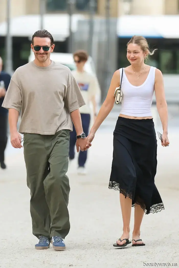 It's a Fact: Women in Paris and Los Angeles are all sporting this understated date-night ensemble.
