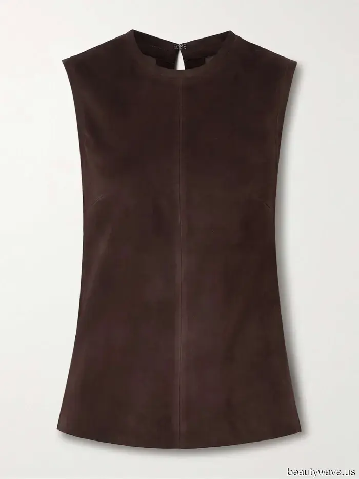 Forecast: 7 Trends That the Most Fashionable Individuals on the Street Style Scene Will Embrace This Season