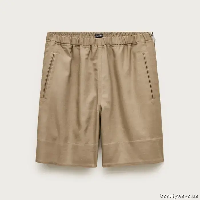 The Exact Length of Shorts Fashionable Girls Are Wearing Right Now