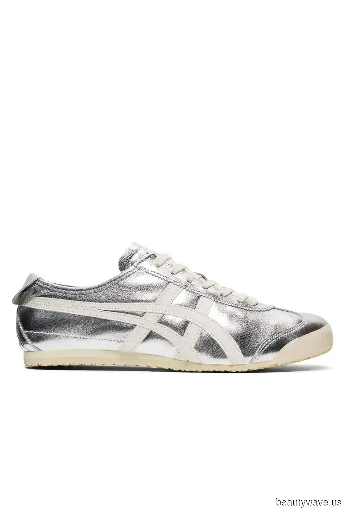 Trainers Are a Key Autumn Capsule Item—6 Styles That Will Be Popular Among Fashionable Individuals in 2026.