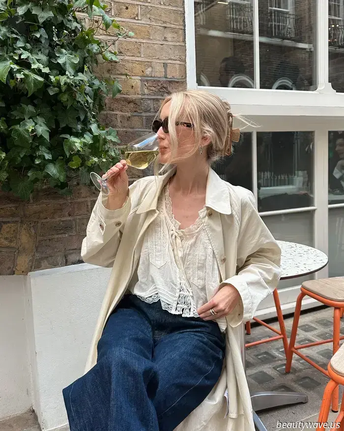 This Romantic Blouse Trend Shows That You Can't Go Wrong with a Cute Top for Summer.