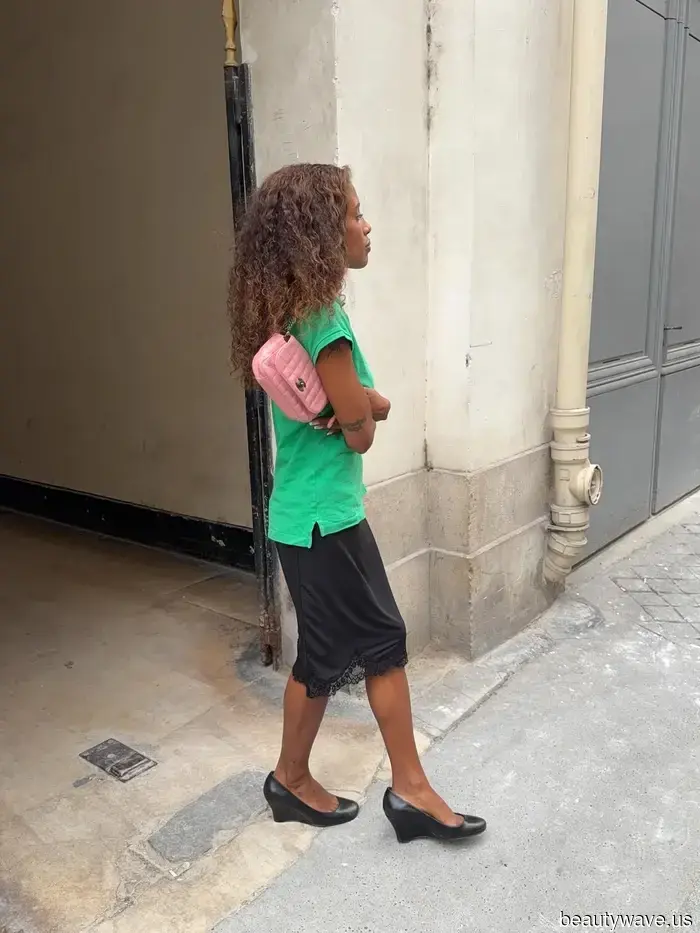 Parisian It Girls Concur: These Are the Micro-Trends That Are Significant This Summer