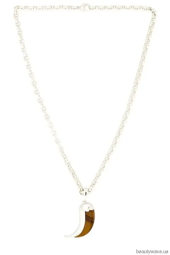 The Unexpected Jewelry Trend That People Are Pairing With Coats and Sweaters This Season