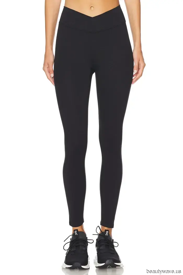 Let’s Revive Stylish Airport Fashion—13 Travel Looks I’m "Taking Inspiration From" for My Upcoming Flight.