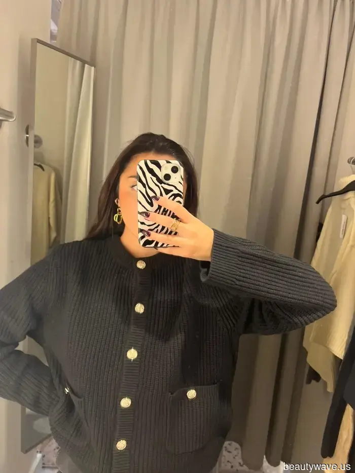 I devoted the entire afternoon to trying on H&M's trendiest knitwear—these 9 items appear surprisingly high-end.