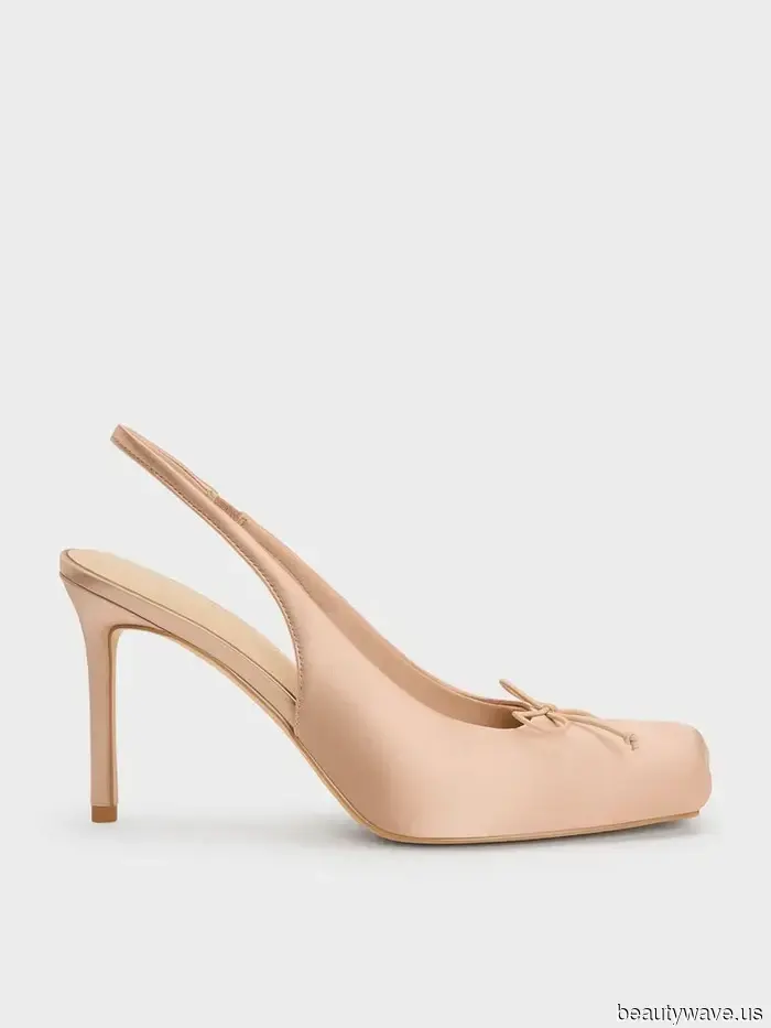 Fashion enthusiasts are all sporting "sarouel" trousers—here are the shoes that complement them best.