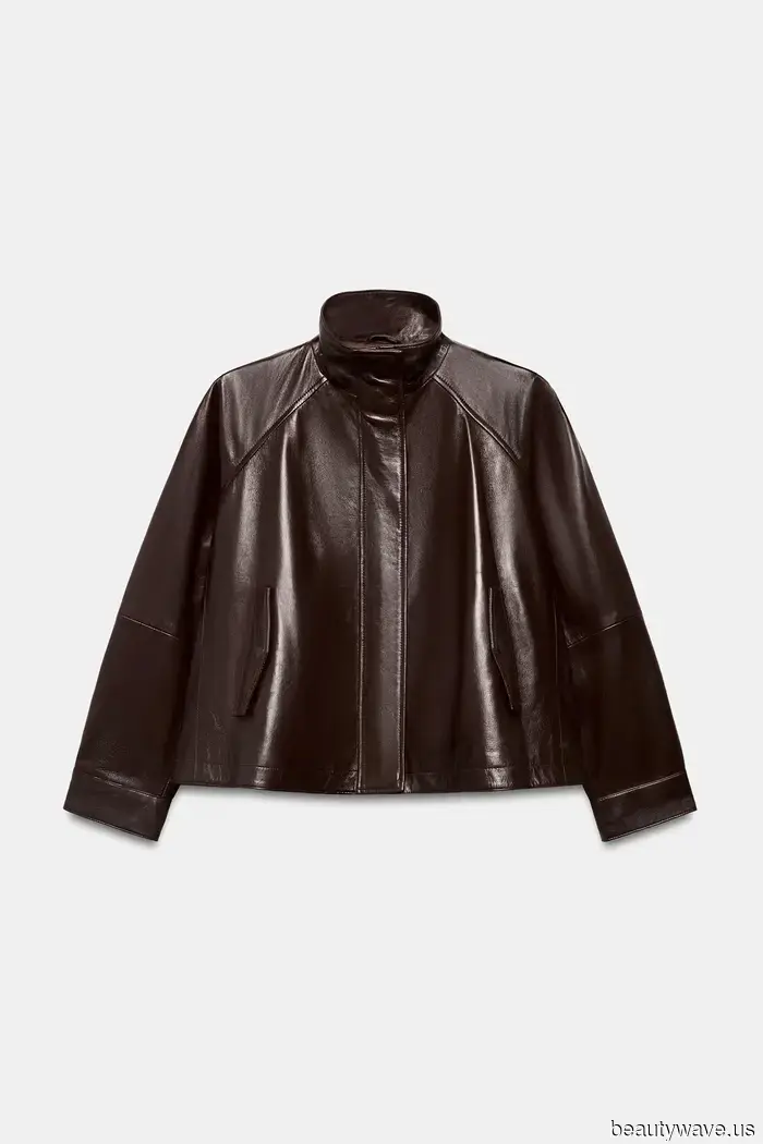 6 Ideal Spring Ensembles to Pair With the Most Stylish Denim Trend of the Season