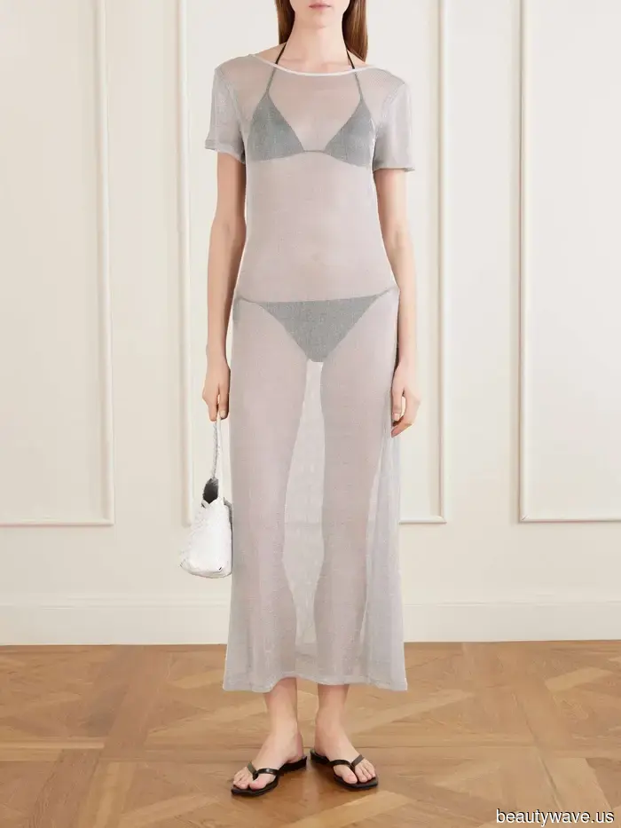 I’ve just returned from Saint Bart's—here’s what stylish women are sporting at the beach.