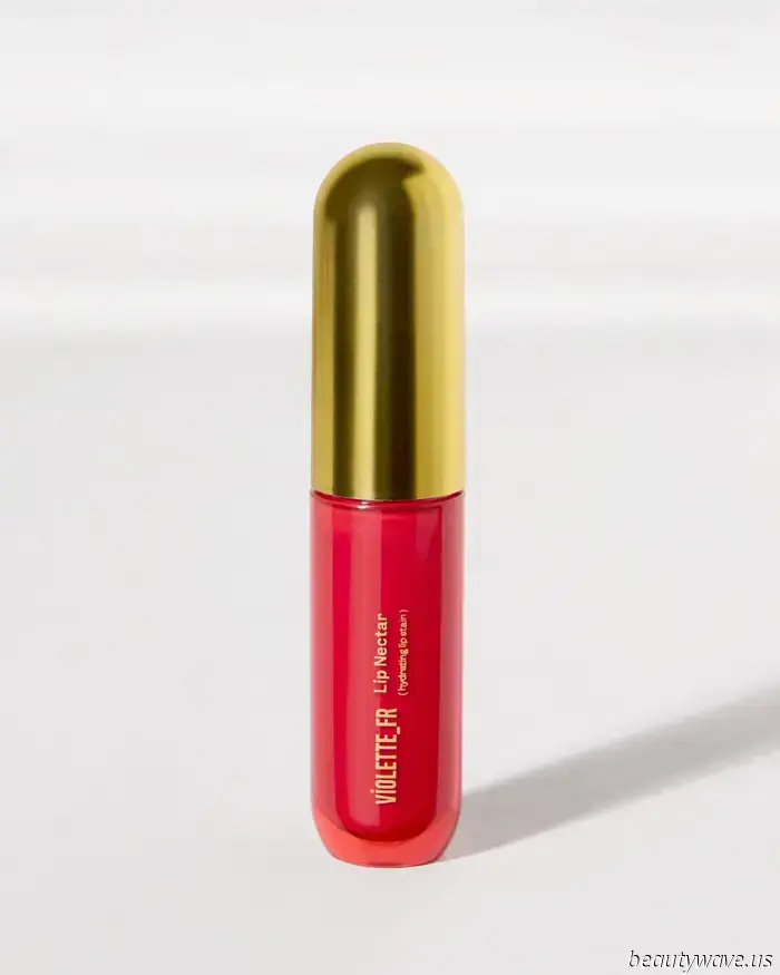 This Lip Stain Is the French-Girl Beauty Item I’ve Been Lacking.