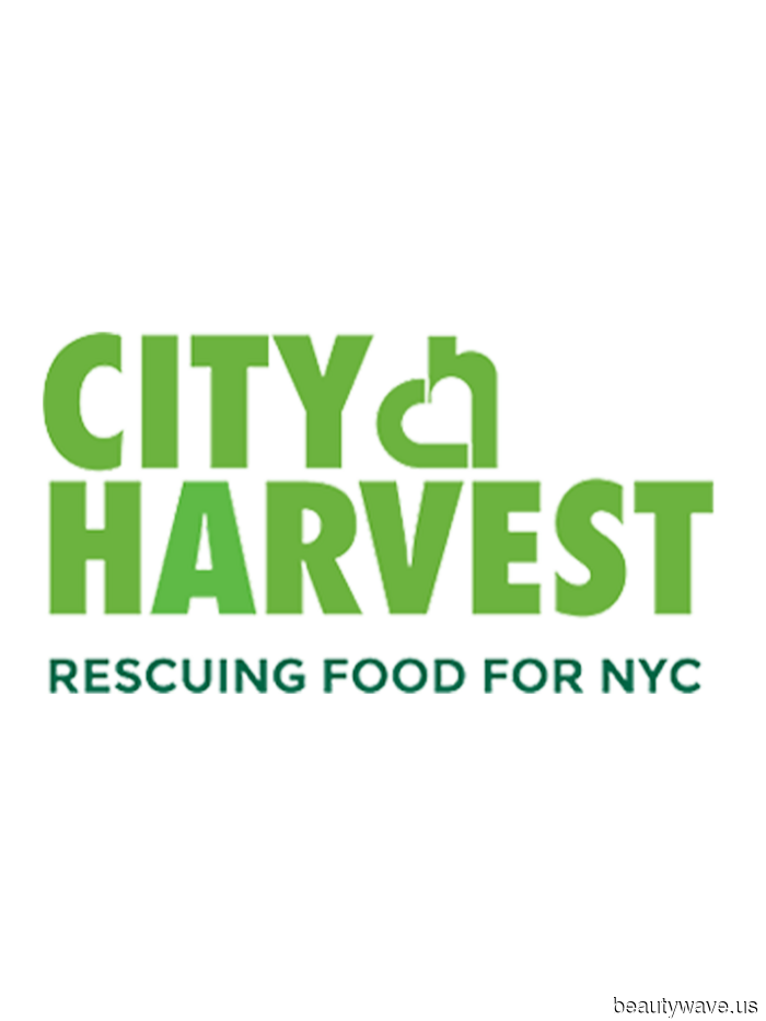 What Gen Z’s Trendiest Editors, Stylists, and Creatives Are Giving (and Receiving) This Holiday Season