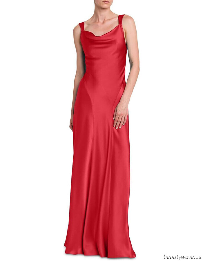 Saks has officially launched on Amazon—check out the fashion and beauty products I'm interested in.