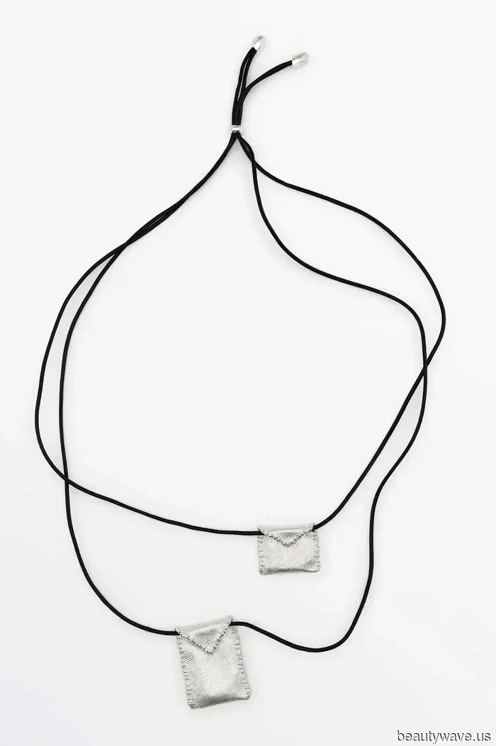 I’m declaring it: These are the sole contemporary jewelry brands you should keep an eye on.