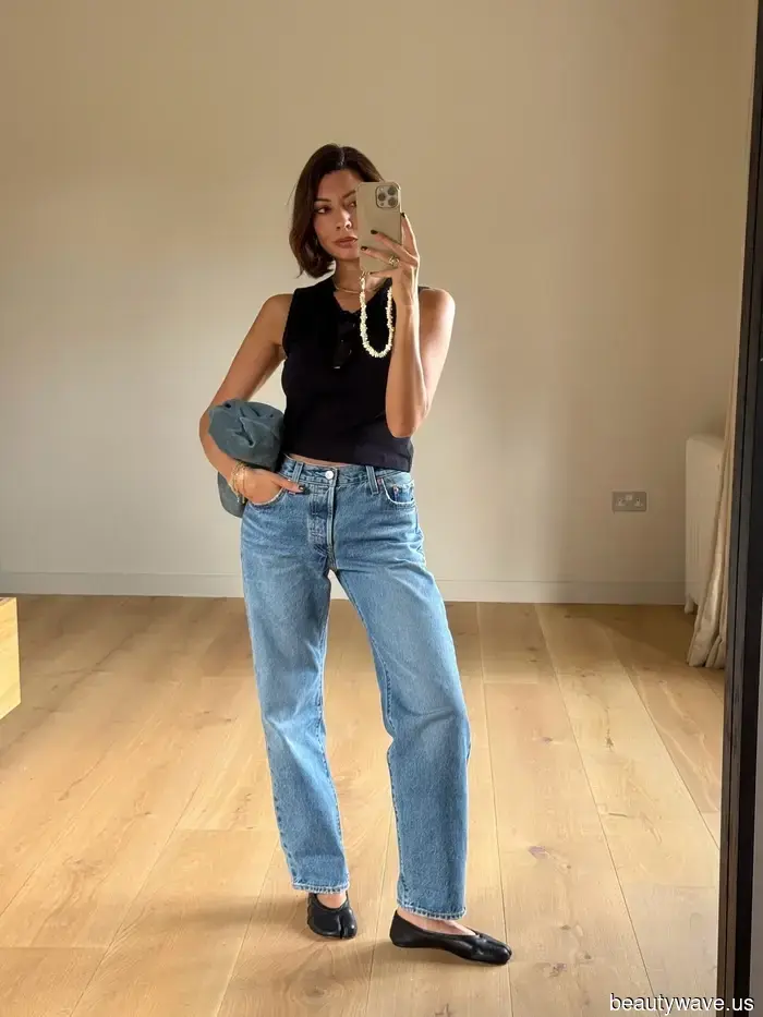 Short Hair Isn't Going Anywhere—6 Stylish Bob Hairstyles to Experiment with This Autumn