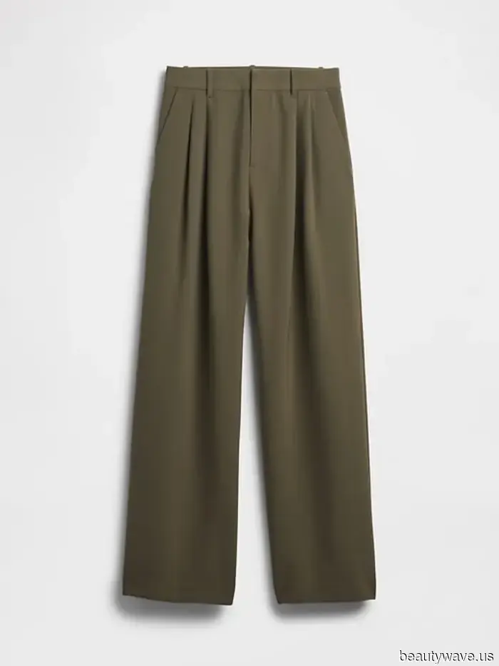 Soy una editora de moda de 1.52 m&mdash;Estos son los pantalones y jeans que nunca tengo que ajustar.